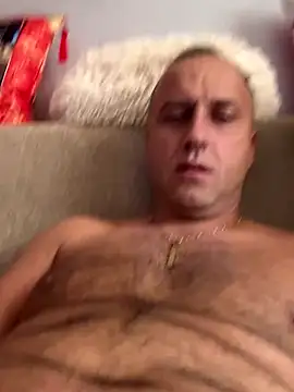 Lecatore80 online show from October 11, 2025, 11:33 am