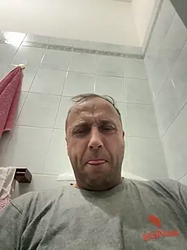 Lecatore80 online show from November 17, 2025, 6:12 pm