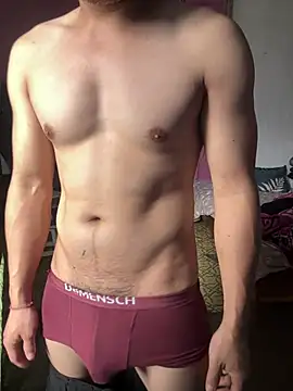 Snapshot of alburt_1996 chatting on March 12, 2026, 7:12 am alburt 1996 online show from March 12, 2026, 7:12 am