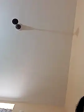 Indianhyna online show from March 18, 2025, 5:02 am