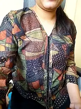 Indianhyna online show from September 26, 2025, 7:15 am