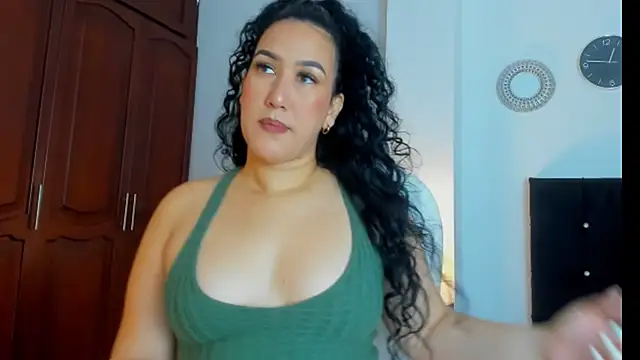 kathyajhonss online show from September 12, 2025, 10:53 pm