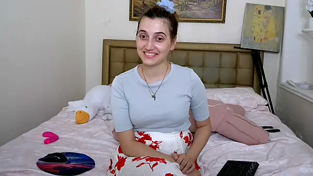 Snapshot of Iren chatting on July 21, 2026, 1:34 pm Iren online show from July 21, 2026, 1:34 pm