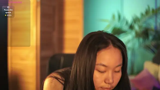 Inari Okami  online show from September 17, 2025, 7:32 am