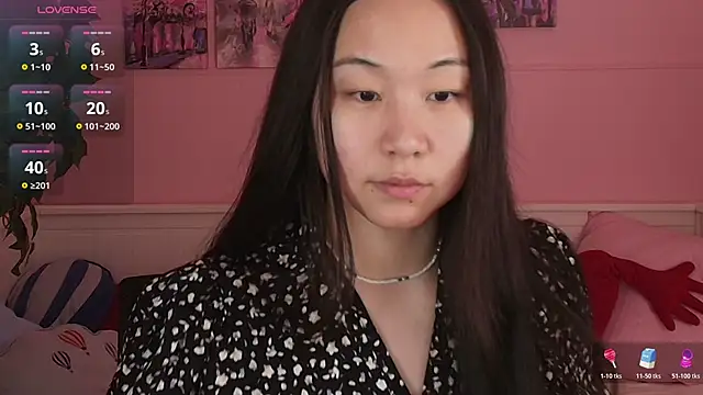 Snapshot of Inari_Okami_ chatting on June 8, 2026, 3:56 pm Inari Okami online show from June 8, 2026, 3:56 pm
