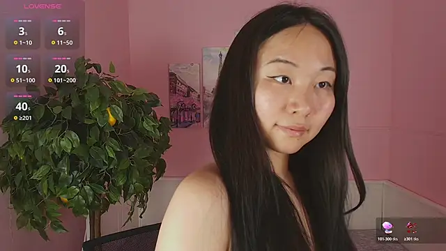 Snapshot of Inari_Okami_ chatting on June 4, 2026, 2:22 pm Inari Okami online show from June 4, 2026, 2:22 pm
