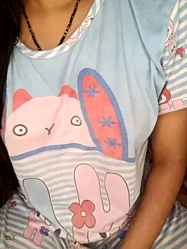 Diamond queeen online show from January 21, 2025, 11:35 am