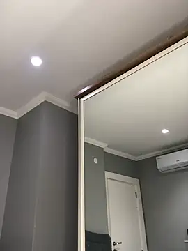 Diamond Bunny  online show from March 15, 2025, 11:39 pm