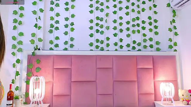 kaily sweet1 online show from July 19, 2026, 11:40 am