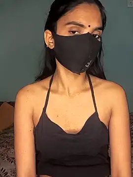 cute simmy0 online show from April 3, 2026, 2:34 pm