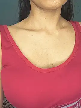 cute simmy0 online show from July 27, 2026, 2:13 pm