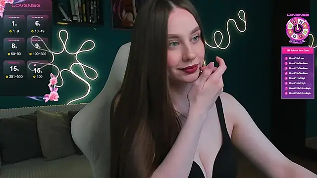 katie taylorr online show from July 28, 2026, 12:07 am