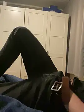 youssef00711 online show from March 20, 2025, 8:29 pm