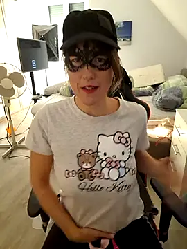 Hexe12346 online show from November 26, 2025, 6:46 am