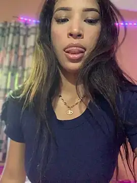 Snapshot of Nicole_cute1 chatting on December 29, 2024, 7:00 pm Nicole cute1 online show from December 29, 2024, 7:00 pm