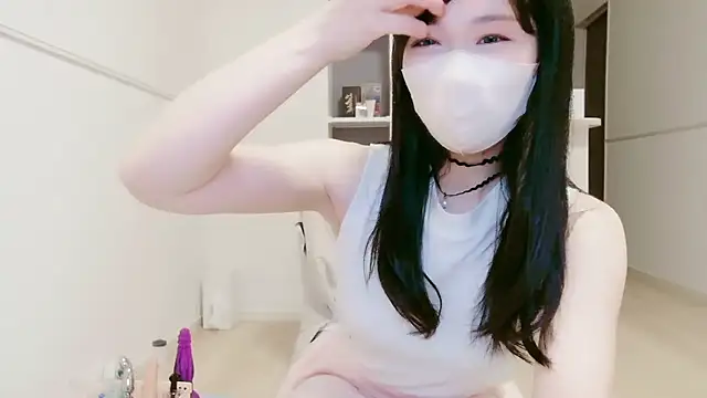 IORio2 online show from December 21, 2025, 6:53 pm