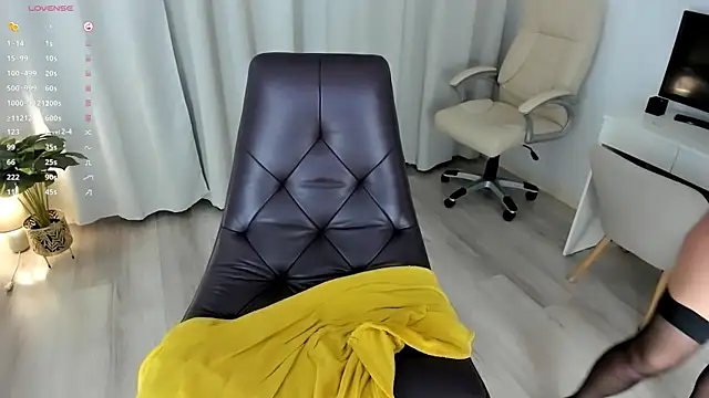 amy live online show from August 8, 2026, 1:01 am