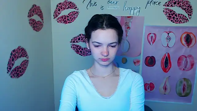  SusieSu  online show from March 18, 2026, 7:22 am