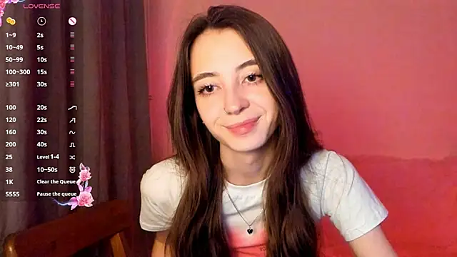 EvaBradley online show from October 21, 2025, 6:51 pm