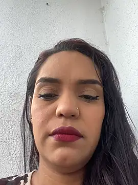 Sara-77 online show from April 29, 2026, 5:52 pm