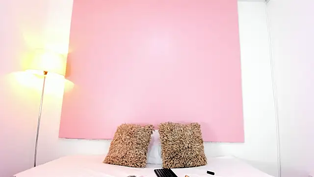 andyylove jk online show from December 1, 2025, 12:39 pm