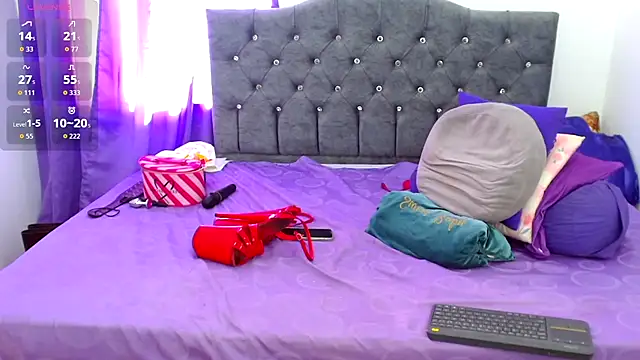 lauren 59 online show from September 25, 2025, 9:54 pm