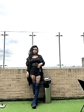 Lila Desiree online show from October 3, 2025, 5:14 pm