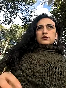 Lila Desiree online show from February 2, 2026, 3:44 pm