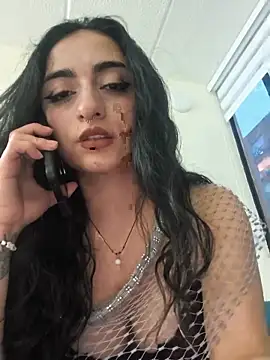 Snapshot of Lila_Desiree chatting on June 4, 2026, 11:20 pm Lila Desiree online show from June 4, 2026, 11:20 pm