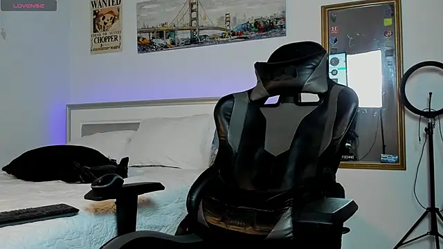 facebaby1 online show from October 29, 2025, 3:49 am