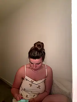 Snapshot of maisiesmithx chatting on January 8, 2026, 12:27 am maisiesmithx online show from January 8, 2026, 12:27 am