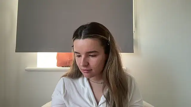 Snapshot of maisiesmithx chatting on January 14, 2026, 12:53 pm maisiesmithx online show from January 14, 2026, 12:53 pm