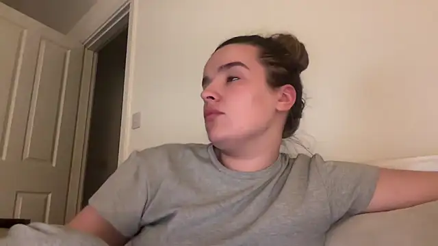 Snapshot of maisiesmithx chatting on March 9, 2026, 10:02 pm maisiesmithx online show from March 9, 2026, 10:02 pm