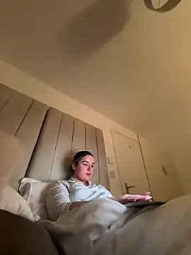 Snapshot of maisiesmithx chatting on February 20, 2026, 2:41 am maisiesmithx online show from February 20, 2026, 2:41 am