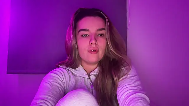 Snapshot of maisiesmithx chatting on January 11, 2026, 9:11 pm maisiesmithx online show from January 11, 2026, 9:11 pm