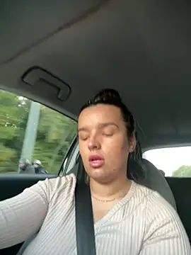 Snapshot of maisiesmithx chatting on October 5, 2025, 5:25 pm maisiesmithx online show from October 5, 2025, 5:25 pm