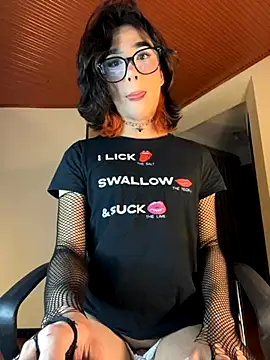 sue   0 online show from September 14, 2025, 5:19 am