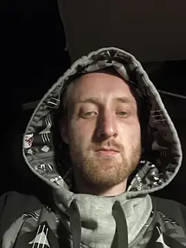 DrownMentallyyy online show from November 3, 2025, 9:18 pm