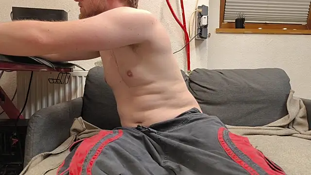 DrownMentallyyy online show from March 15, 2025, 9:05 pm