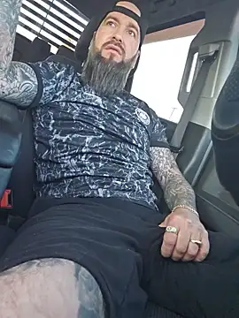 Beardedtattood online show from June 3, 2026, 10:16 am