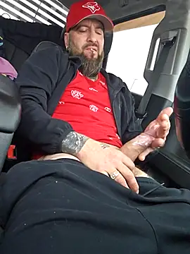 Beardedtattood online show from May 9, 2026, 11:46 am