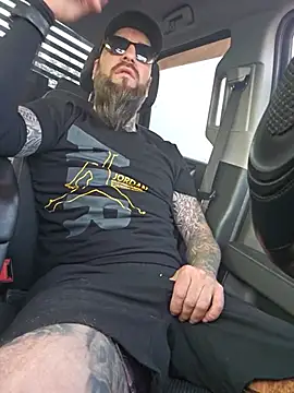 Beardedtattood online show from June 11, 2026, 10:23 am