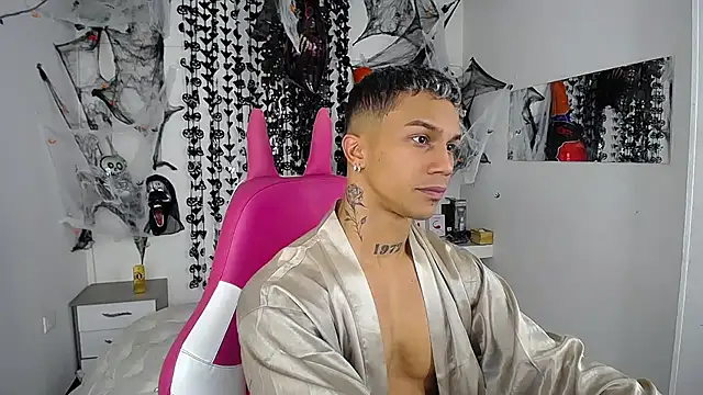 Leonard Price online show from November 8, 2025, 2:59 am