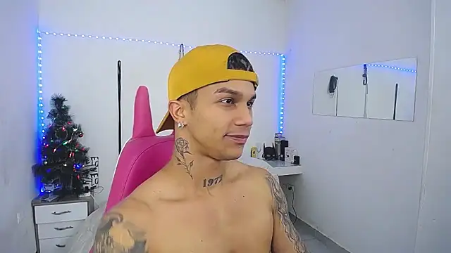 Leonard Price online show from December 17, 2025, 2:22 pm