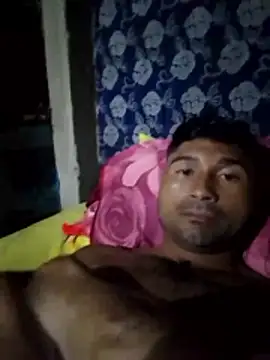 Snapshot of Diogo100 chatting on February 12, 2026, 5:29 am Diogo100 online show from February 12, 2026, 5:29 am