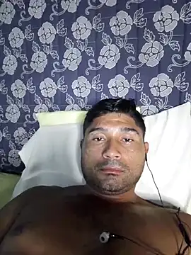 Snapshot of Diogo100 chatting on March 8, 2026, 6:06 am Diogo100 online show from March 8, 2026, 6:06 am