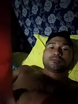 Snapshot of Diogo100 chatting on February 14, 2026, 8:03 am Diogo100 online show from February 14, 2026, 8:03 am