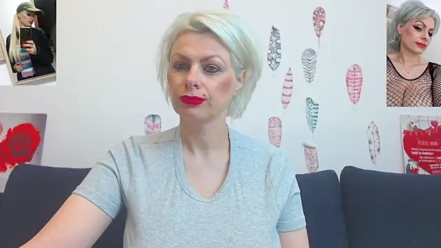 ForeverBarbie  online show from May 2, 2026, 2:06 am