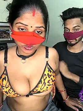 Indian Lust Couple online show from March 6, 2025, 9:20 pm