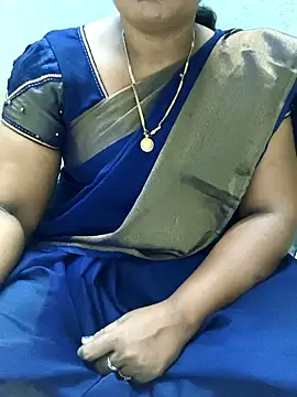 Snapshot of MaaliiiPonuTamil chatting on June 8, 2026, 1:39 am MaaliiiPonuTamil online show from June 8, 2026, 1:39 am